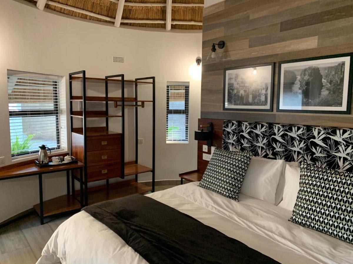 Pamarah Lodge Victoria Falls Exterior photo